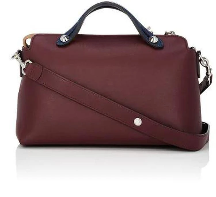 商品Fendi|By The Way Small Leather Shoulder Bag,价格¥9296,第4张图片详细描述