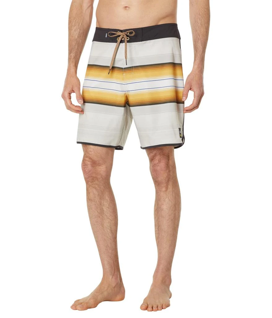 商品Quiksilver|Surfsilk Pacifico 18" Boardshorts,价格¥328,第1张图片