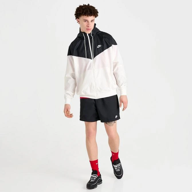 商品NIKE|Men's Nike Club Woven 6" Flow Shorts,价格¥366,第2张图片详细描述