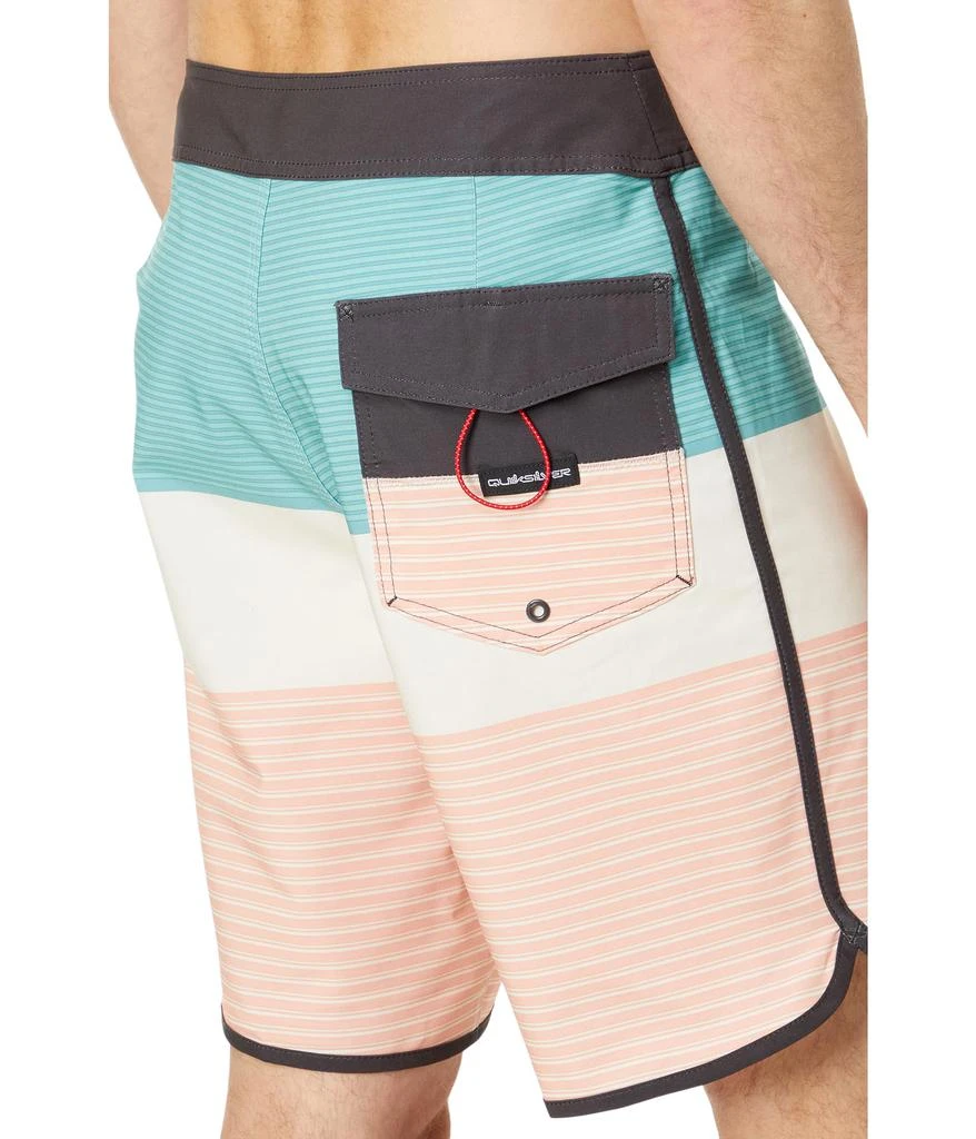 商品Quiksilver|Surfsilk Tijuana 19" Boardshorts,价格¥397,第3张图片详细描述