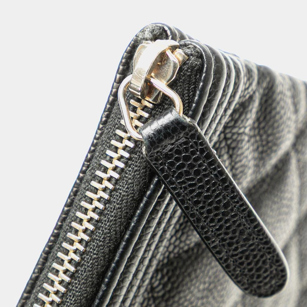 商品[二手商品] Chanel|Chanel Black Caviar Quilted Boy O Case Medium Clutch Bag,价格¥10533,第5张图片详细描述