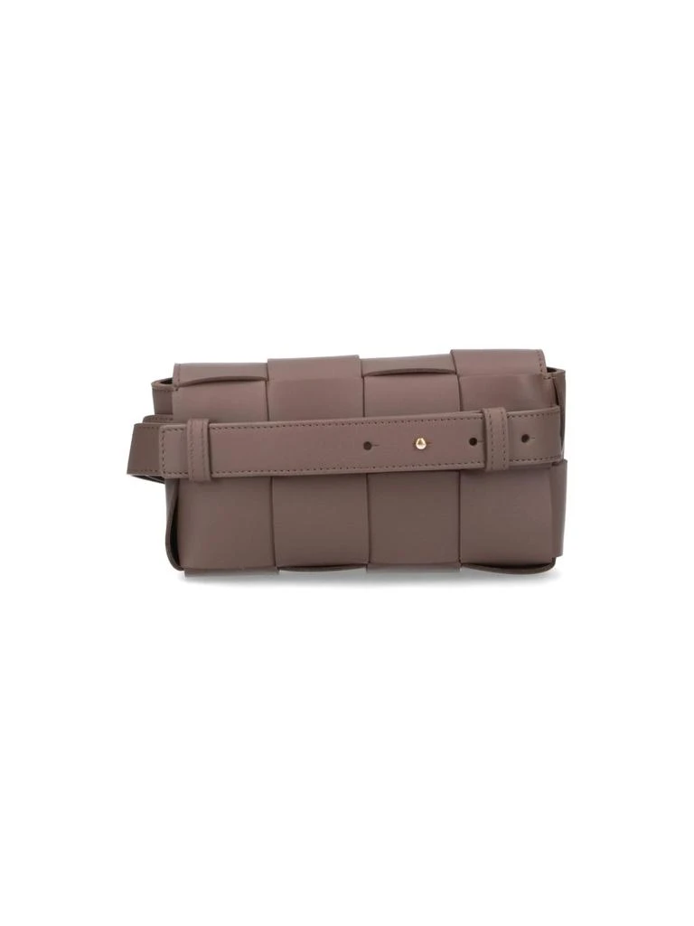 商品Bottega Veneta|Bottega Veneta Cassette Mini Intreccio Belt Bag,价格¥12518,第2张图片详细描述