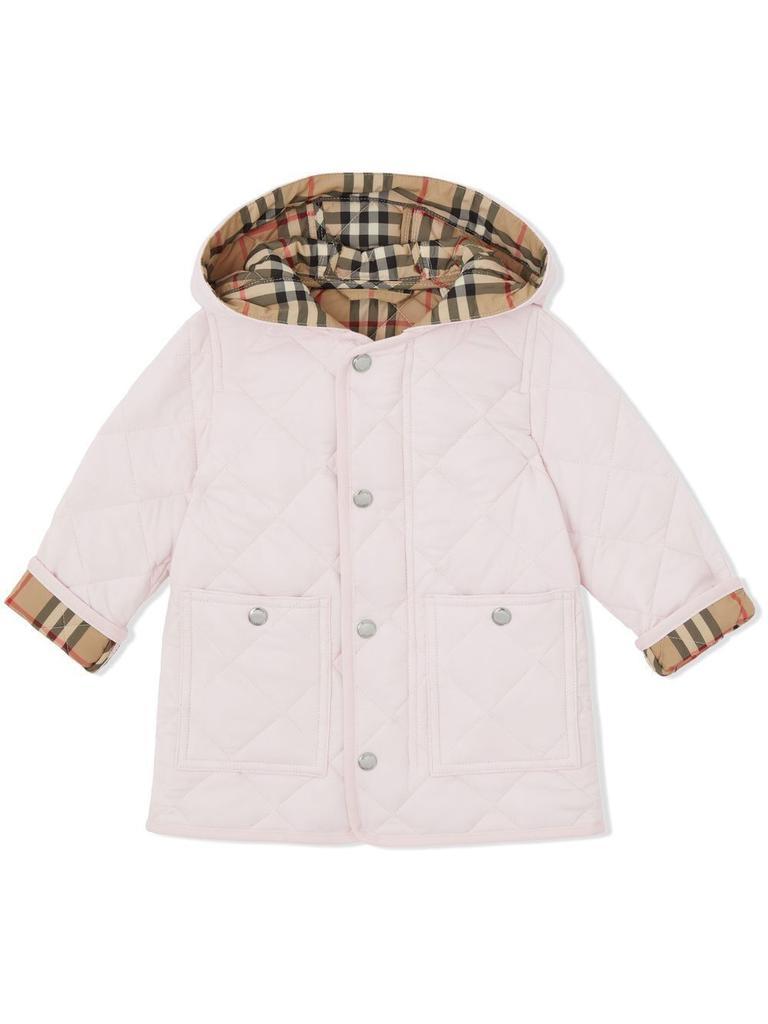 商品Burberry|Diamond quilted nylon hooded jacket,价格¥2591,第6张图片详细描述