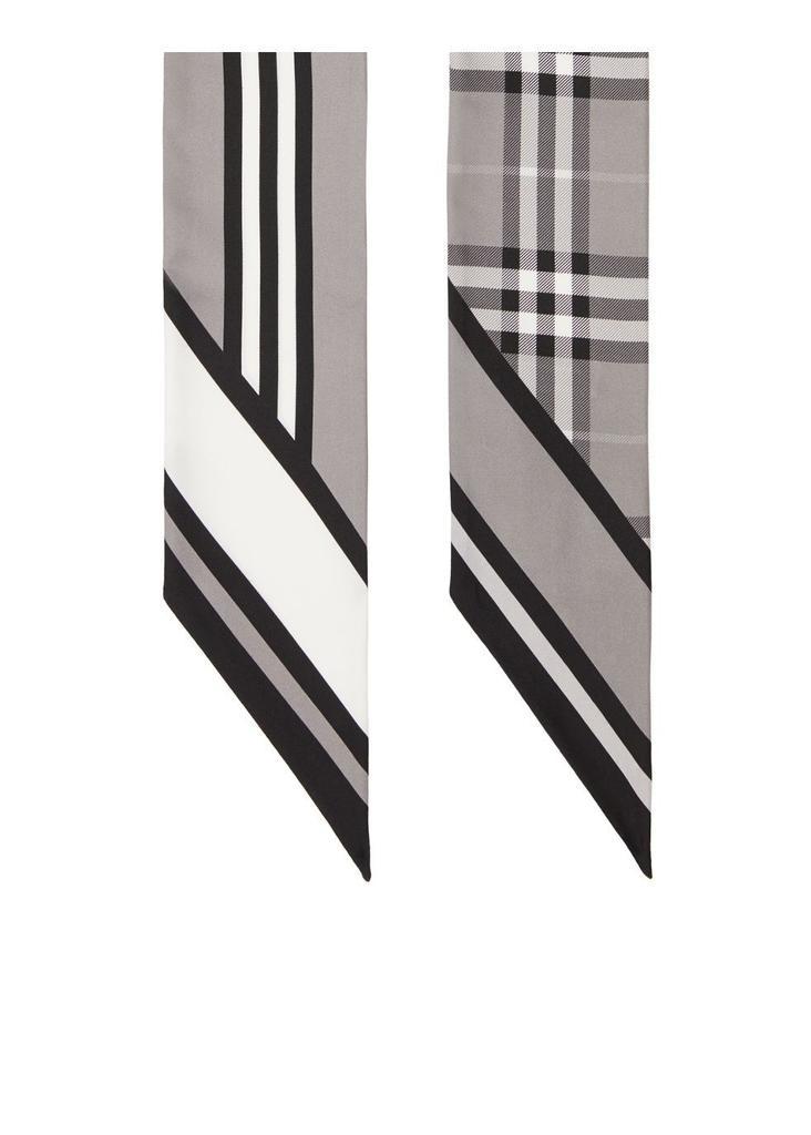 商品Burberry|Montage print silk skinny scarf,价格¥1484,第5张图片详细描述