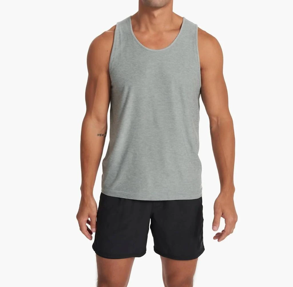 商品Vuori|Strato Tech Tank Top In Stormy Heather,价格¥350,第3张图片详细描述