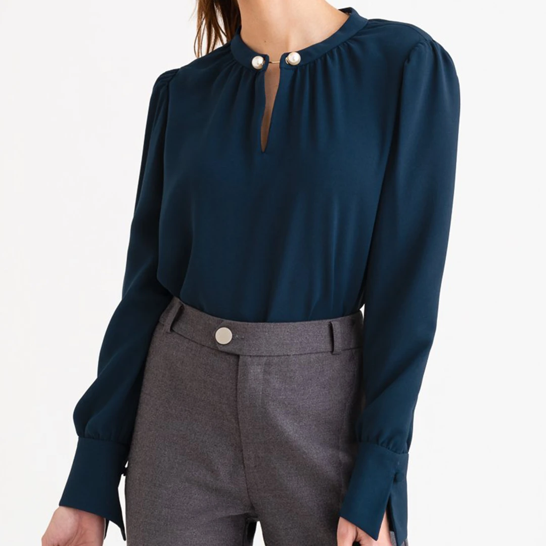 商品[国内直发] Petite Studio NYC|Buvette 珍珠衬衣 - 藏青色 | Buvette Blouse - Navy,价格¥782,第2张图片详细描述