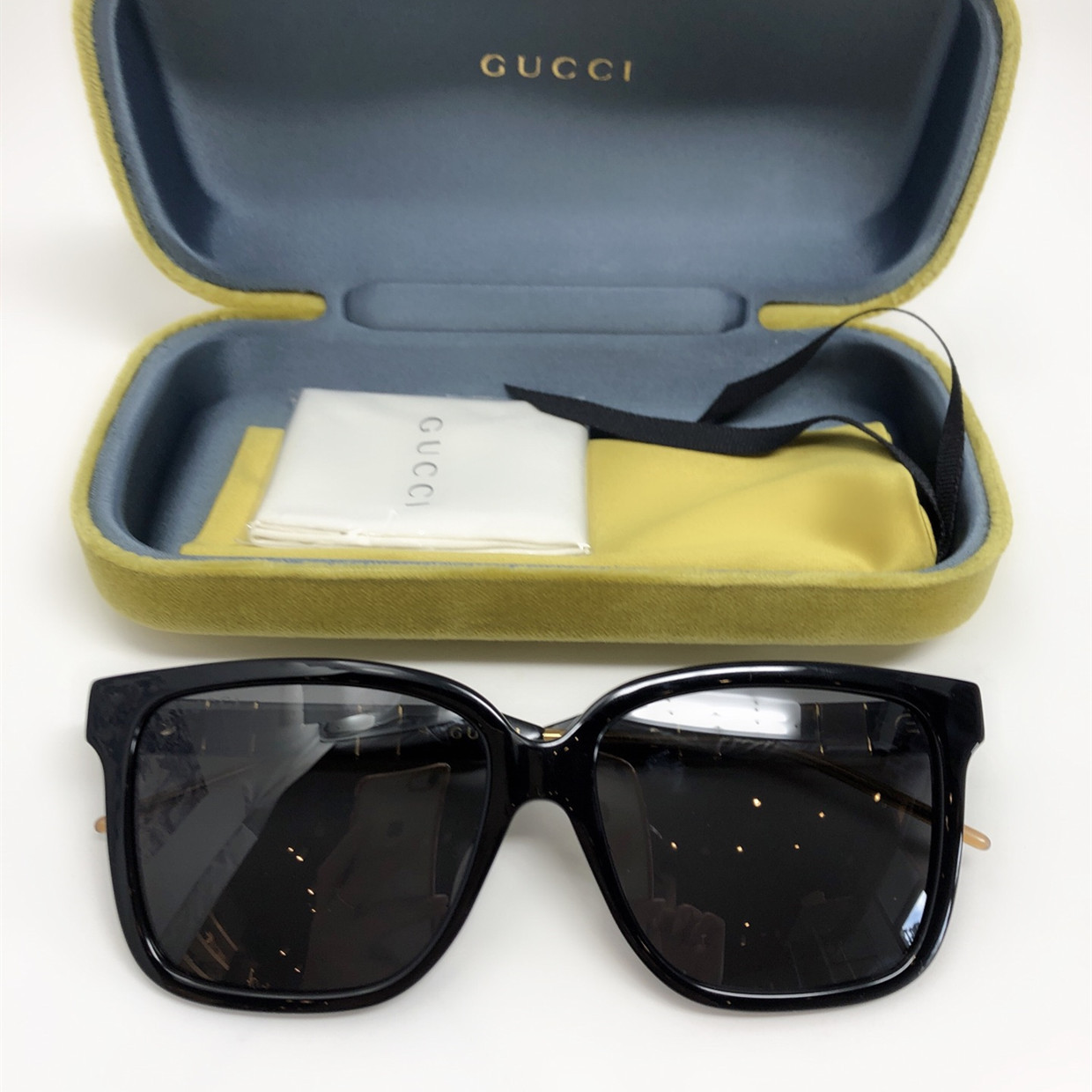 商品Gucci|经典竹节镜腿,价格¥2534,第1张图片