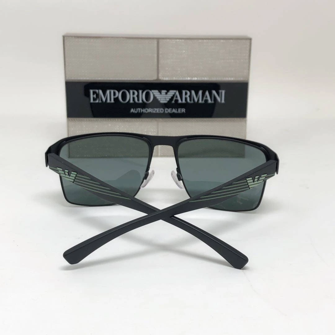 商品Emporio Armani|男款微镜面方形太阳镜,价格¥906,第2张图片详细描述