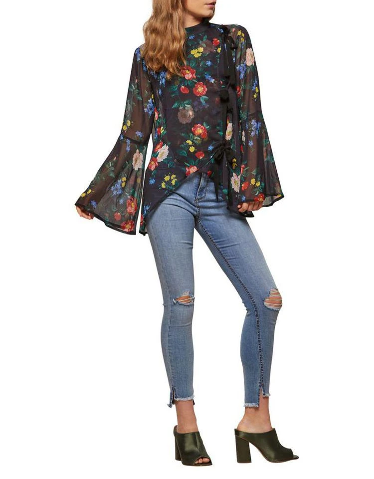 商品Miss Selfridge|Floral Bow Bell Sleeve Blouse,价格¥312,第4张图片详细描述