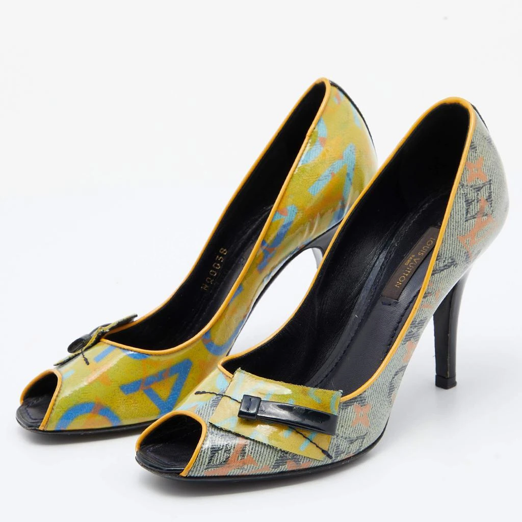 商品[二手商品] Louis Vuitton|Louis Vuitton Yellow Monogram Coated Denim Richard Prince Flash Pulp Peep-Toe Pumps Size 36,价格¥2511,第2张图片详细描述