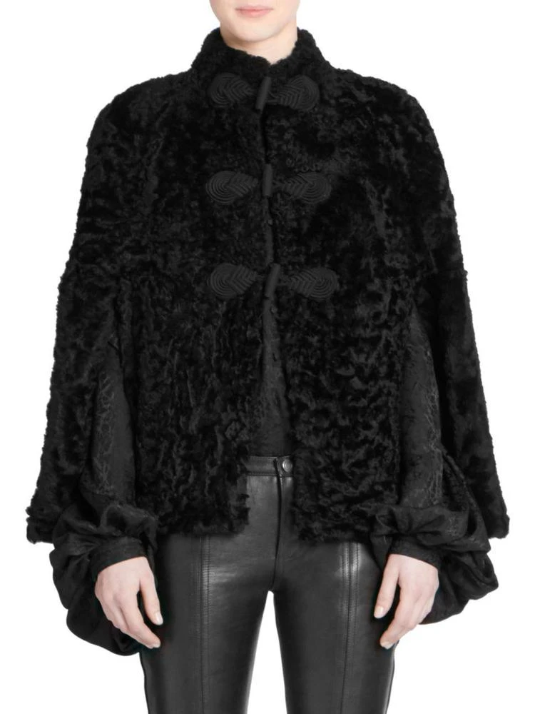 商品Yves Saint Laurent|Cropped Shearling Cape,价格¥48523,第1张图片