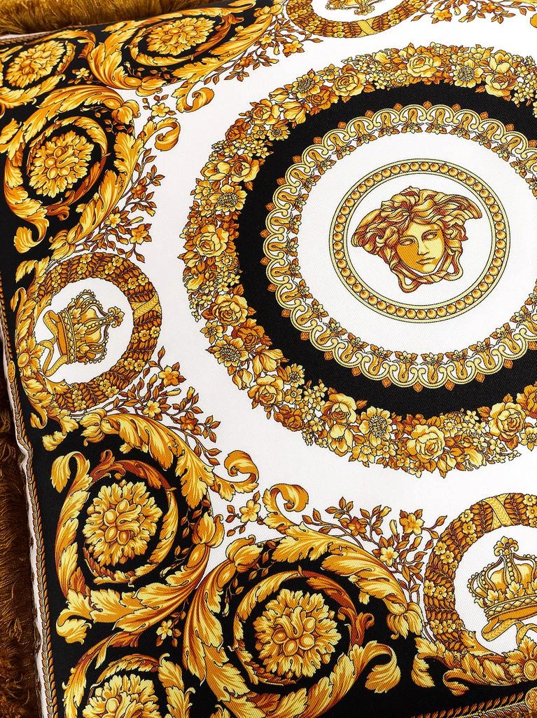 商品Versace|Versace Cushion,价格¥2469,第2张图片详细描述