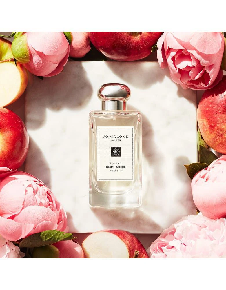 Peony & Blush Suede Cologne 商品