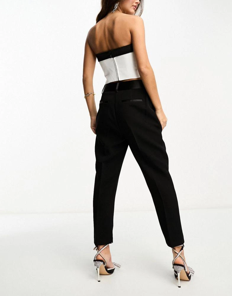 商品ASOS|ASOS DESIGN Petite tux tapered trousers in black,价格¥205,第5张图片详细描述