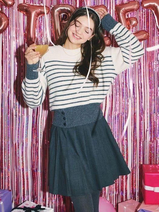 商品ZEROSTREET|Cookie and Cream Stripe Sweater,价格¥567,第1张图片
