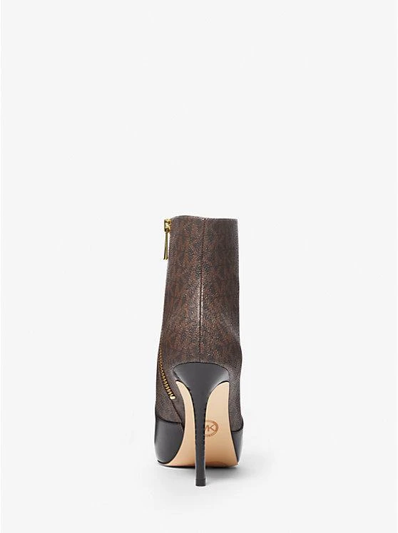 商品Michael Kors|Rue Logo and Leather Boot,价格¥1440,第4张图片详细描述
