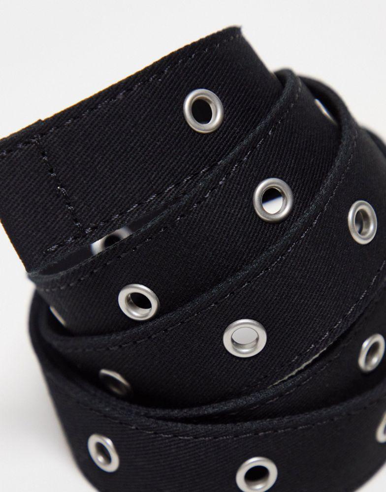 Levi's fabric grommet belt in black商品第3张图片规格展示