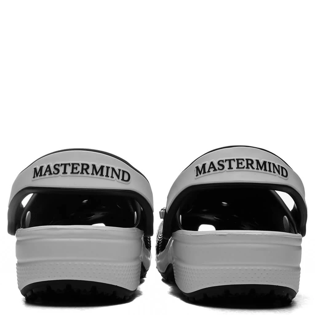 商品Mastermind|Mastermind Japan x Crocs Classic Clog - Black/White,价格¥525,第4张图片详细描述