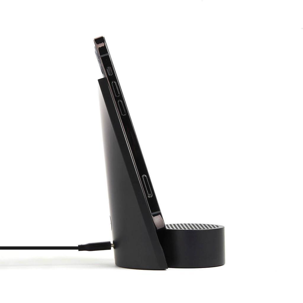 商品The Hut|Lexon City Energy Pro Phone Charger + Speaker - Black,价格¥493,第5张图片详细描述