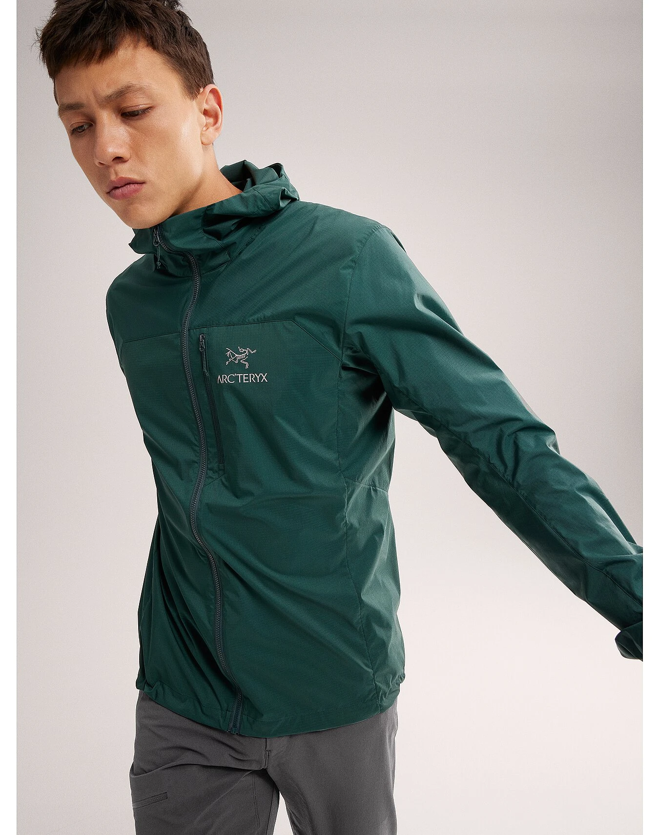 商品Arc'teryx|Arc'teryx 男士户外软壳衣 X000007411PYTHEAS 绿色,价格¥1594,第3张图片详细描述