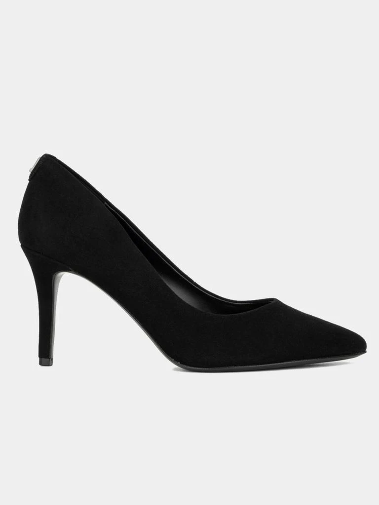 商品Karl Lagerfeld Paris|Royale High Pump,价格¥829,第2张图片详细描述