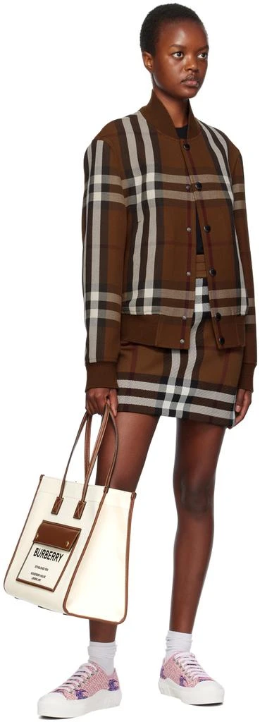 商品Burberry|Brown Check Bomber Jacket,价格¥4609,第4张图片详细描述