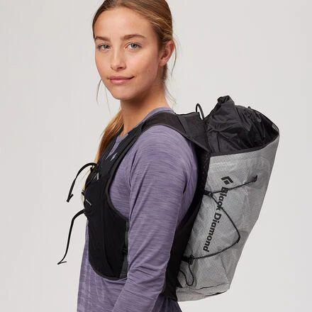 商品Black Diamond|Distance 15L Backpack,价格¥516,第5张图片详细描述