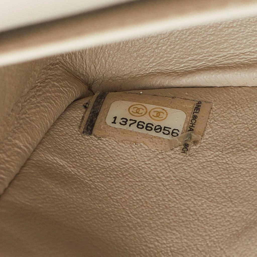 Chanel Cream Quilted Leather Medium Classic Double Flap Bag 商品