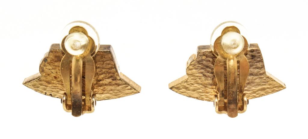 Chanel Black Gold & Pearls Metal Hat Earring商品第2张图片规格展示