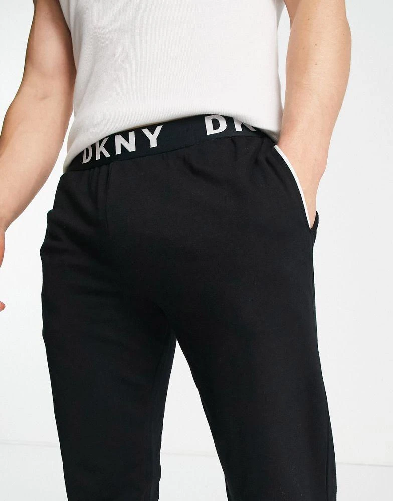 商品DKNY|DKNY Eagles lounge pant with logo waistband in black,价格¥137,第4张图片详细描述