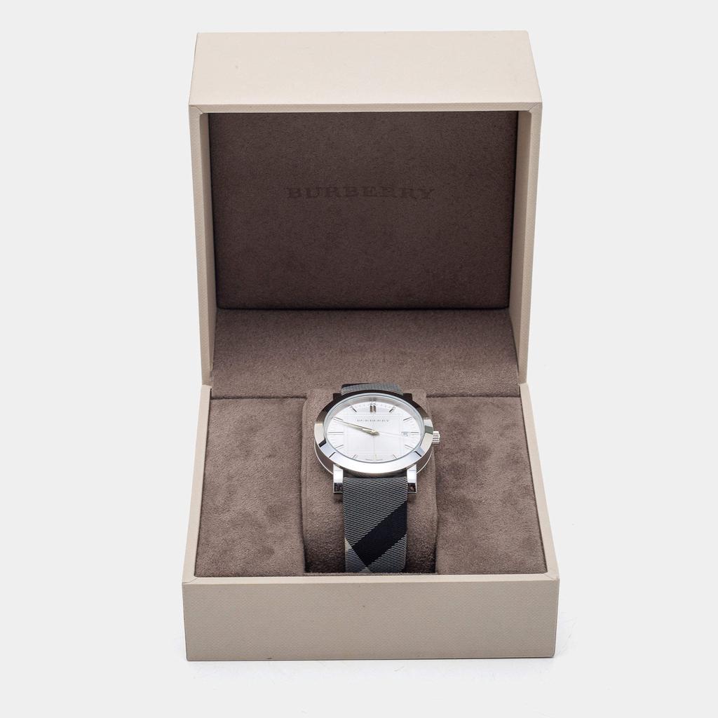 Burberry Silver Stainless Steel Heritage Nova Check BU1378 Women's Wristwatch 38 mm商品第8张图片规格展示