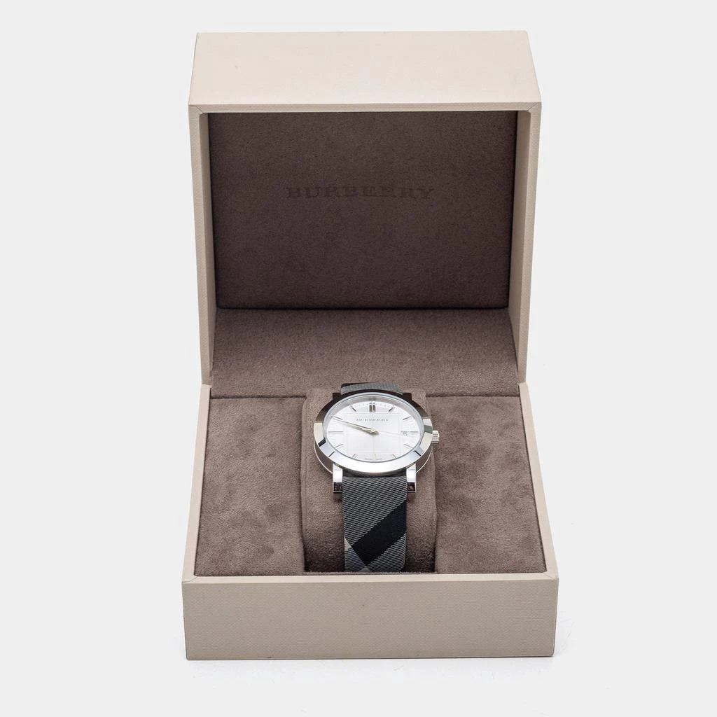 Burberry Silver Stainless Steel Heritage Nova Check BU1378 Women's Wristwatch 38 mm 商品