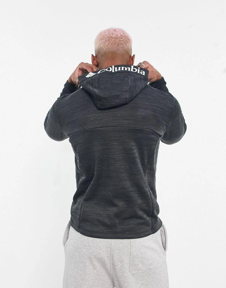 商品Columbia|Columbia Maxtrail logo fleece hooded 1/2 zip in black,价格¥442,第2张图片详细描述