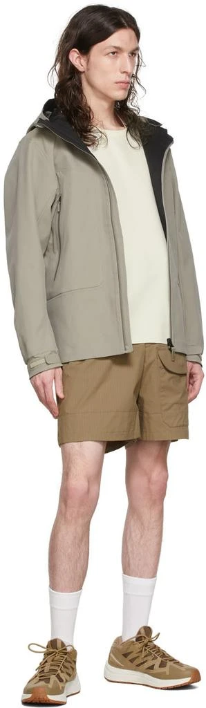 商品DESCENTE|Khaki Cotton Shorts,价格¥377,第4张图片详细描述