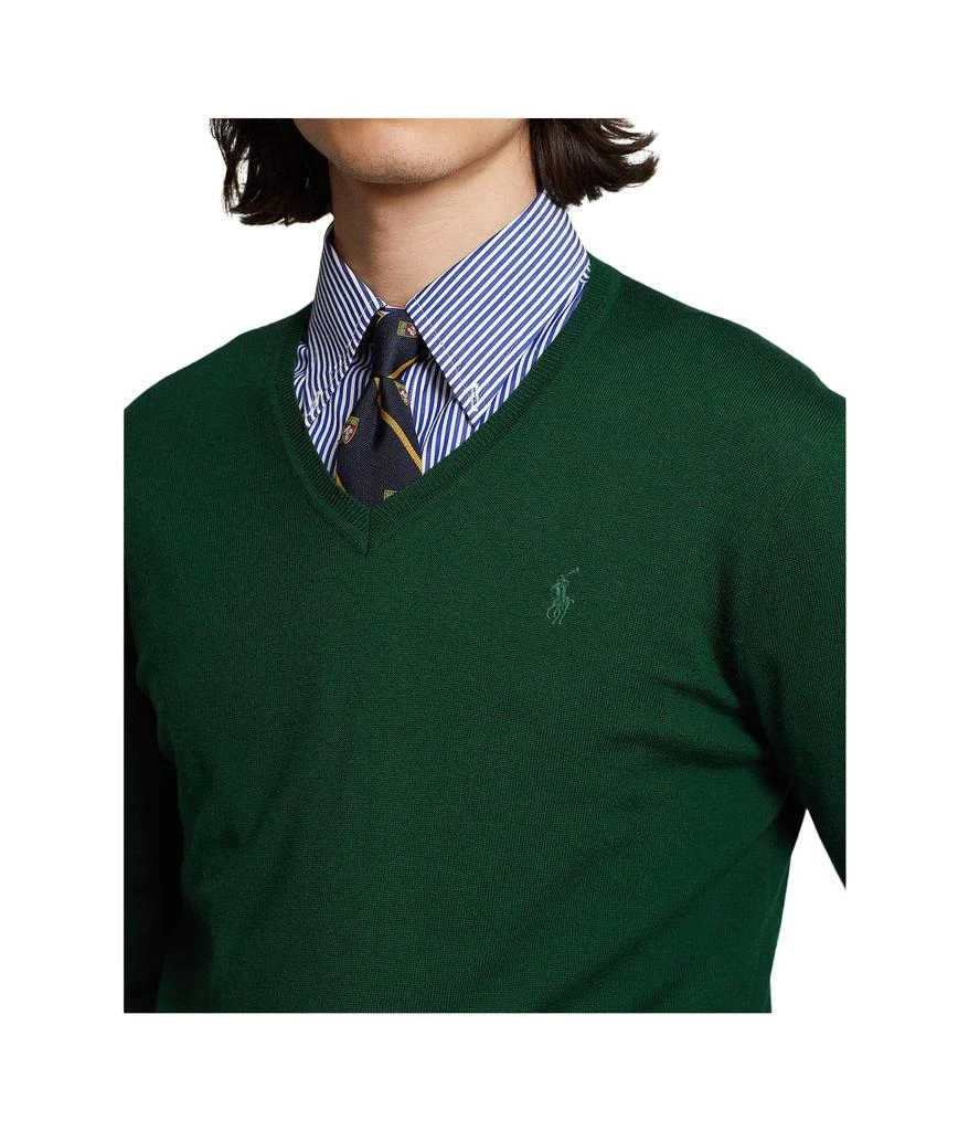 商品Ralph Lauren|Washable Wool V-Neck Sweater,价格¥636,第3张图片详细描述