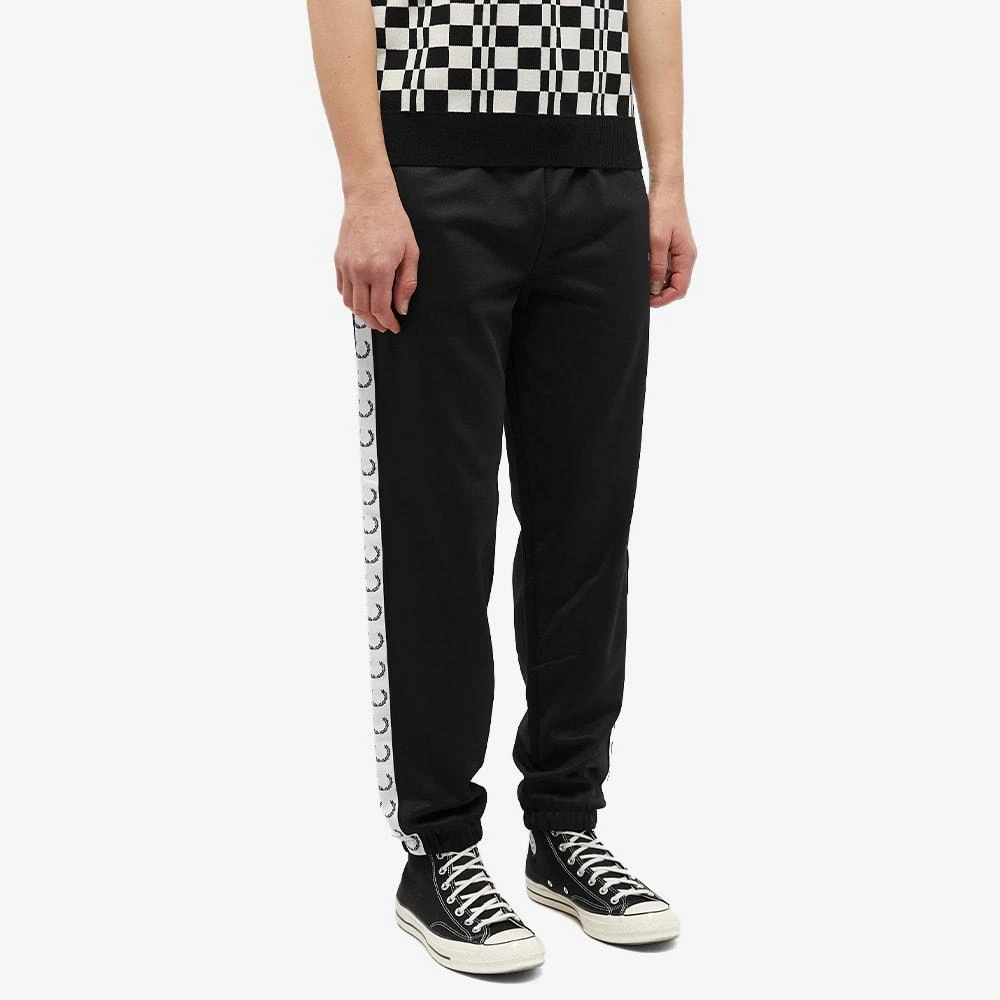 商品Fred Perry|Fred Perry Taped Track Pant,价格¥392,第2张图片详细描述