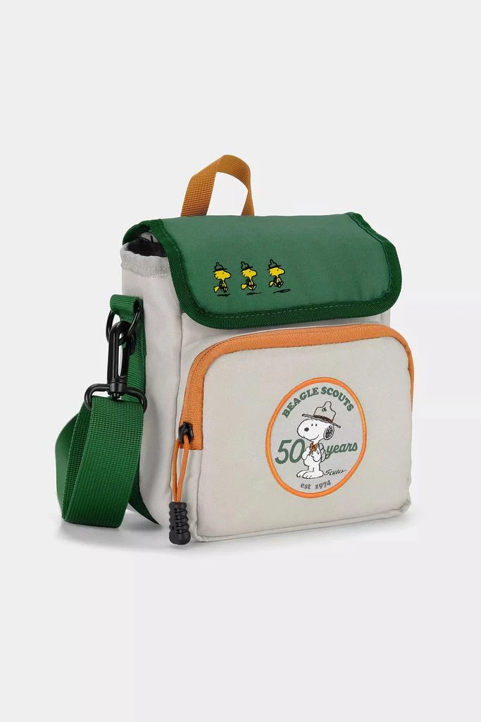 商品Retrospekt|Peanuts Beagle Scouts Retrospekt Instant Camera Bag,价格¥258,第1张图片