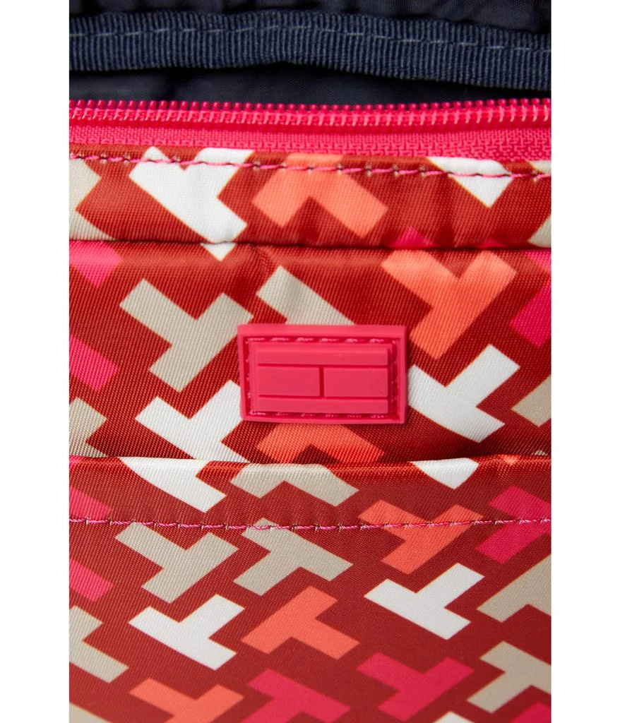 商品Tommy Hilfiger|Erin II Camera Crossbody Bias Multi Print Nylon,价格¥246,第4张图片详细描述