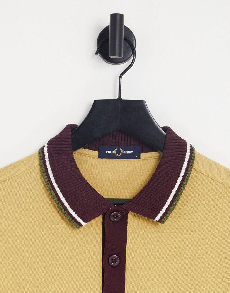 商品Fred Perry|Fred Perry knitted collar polo shirt in beige,价格¥686,第5张图片详细描述