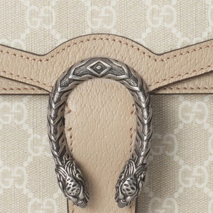 商品[国内直发] Gucci|古驰 Dionysus 酒神 虎头扣GG老花Logo链条 帆布拼皮 斜挎包单肩包 迷你 女款 米色/白色,价格¥11876,第9张图片详细描述