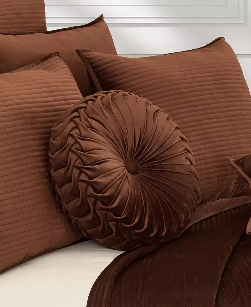 商品J Queen New York|Townsend Tufted Decorative Pillow, 15" Round,价格¥479,第1张图片