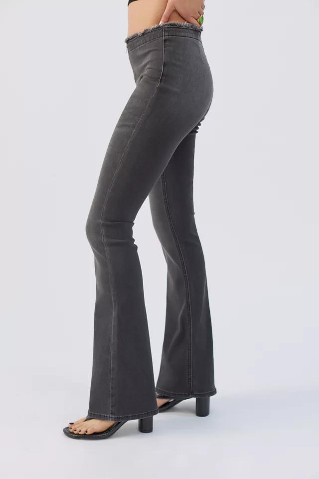 商品BDG|BDG Y2K Cutoff-Waist Low-Rise Jean,价格¥75-¥150,第6张图片详细描述