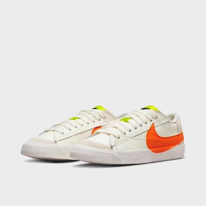 Women's Nike Blazer Low '77 Jumbo Casual Shoes商品第2张图片规格展示