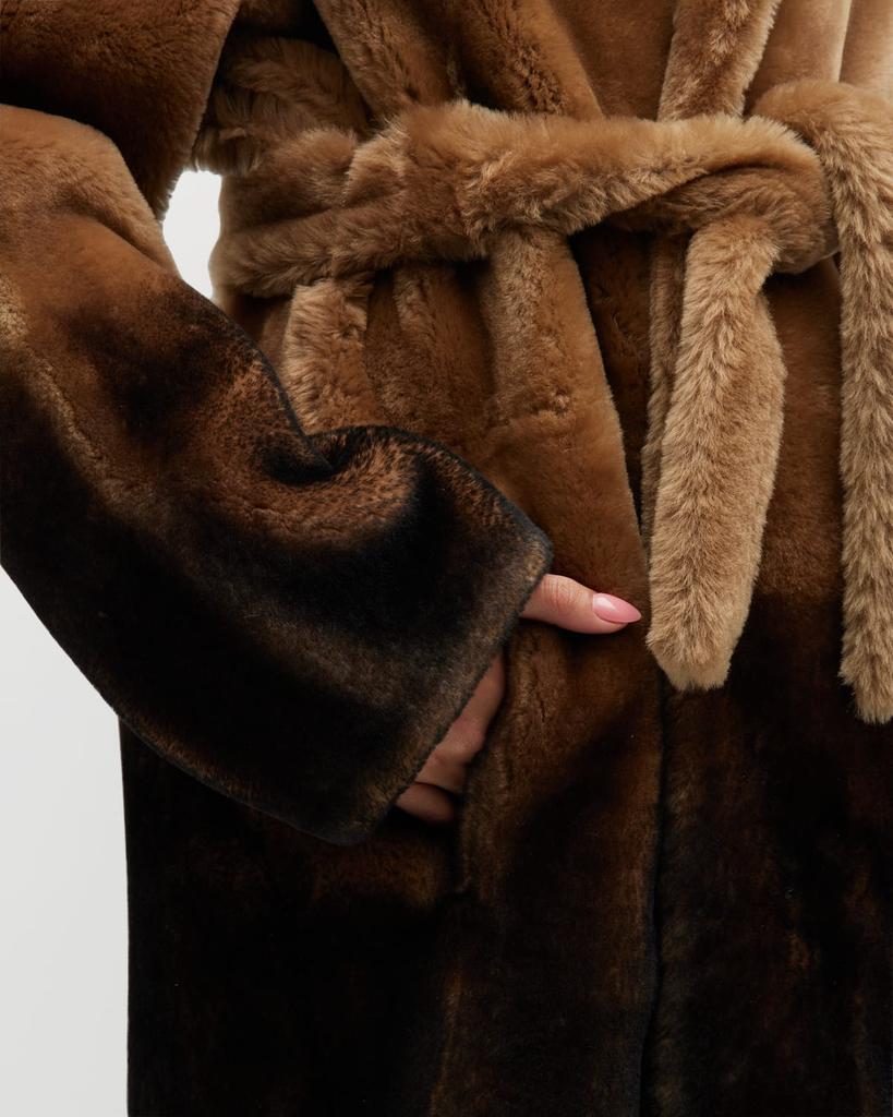 Lyra Shearling Wrap Coat商品第7张图片规格展示