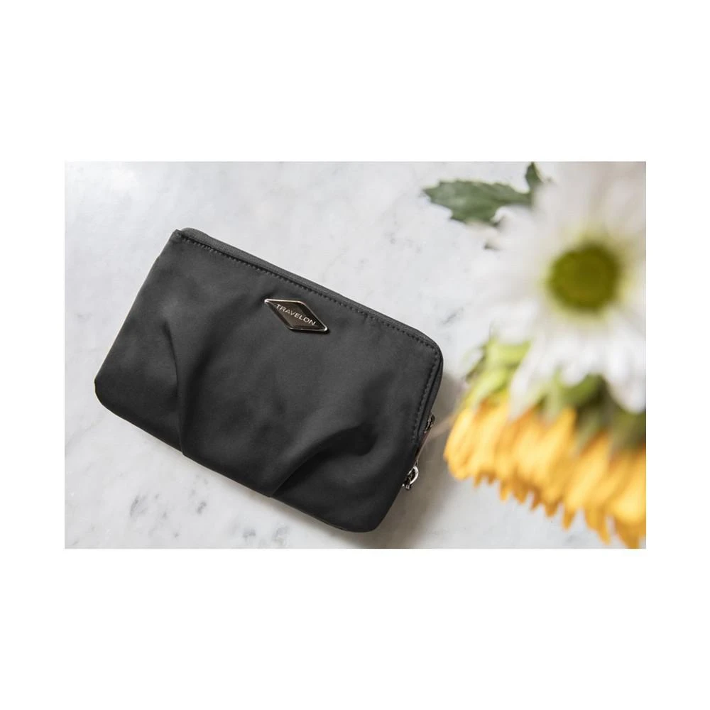 Anti-Theft Parkview Double Zip Crossbody Clutch 商品