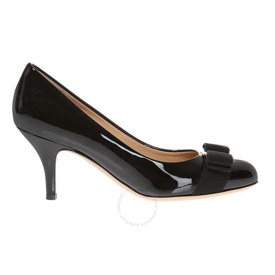 商品Salvatore Ferragamo|Salvatore Ferragamo Ladies Vara Bow Pump Shoe in Black,价格¥3237,第1张图片