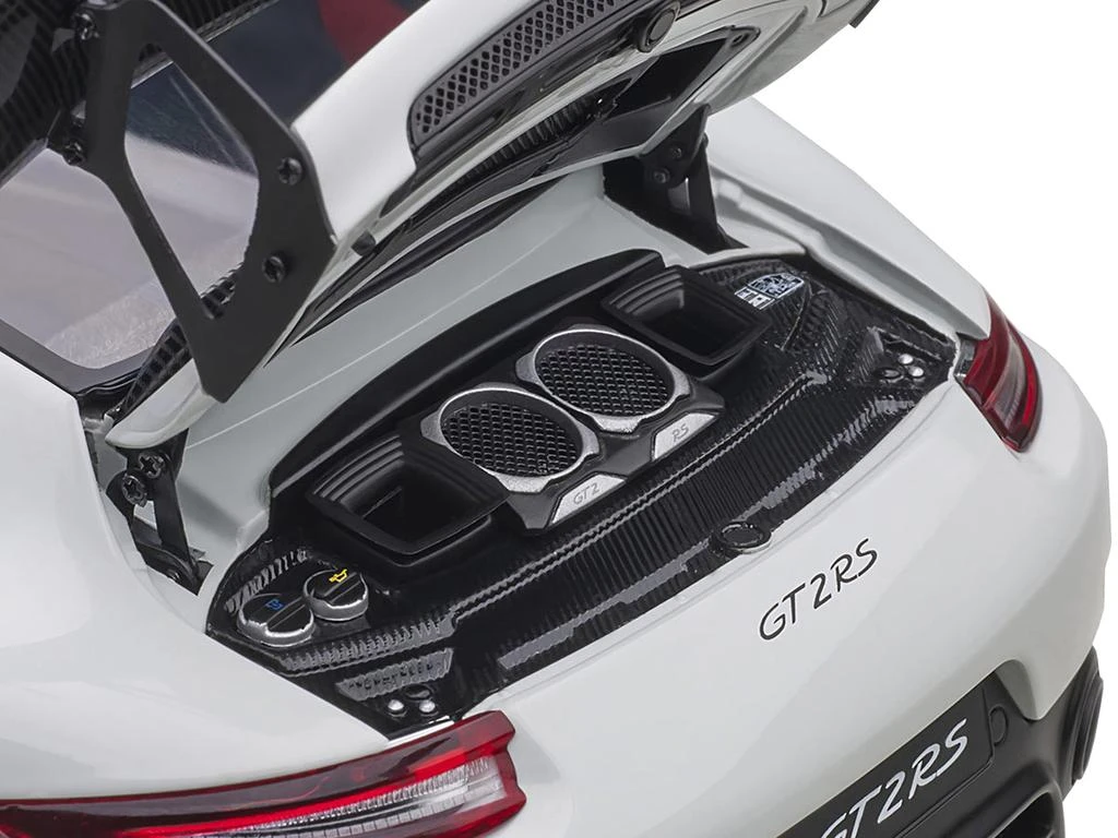 商品Diecast Model Autoart|Porsche 911 (991.2) GT2 RS Weissach Package White with Carbon Stripes 1/18 Model Car by Autoart,价格¥2964,第2张图片详细描述