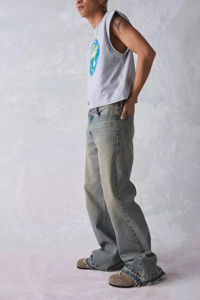 商品BDG|BDG Slacker Relaxed Flare Jean,价格¥614,第4张图片详细描述