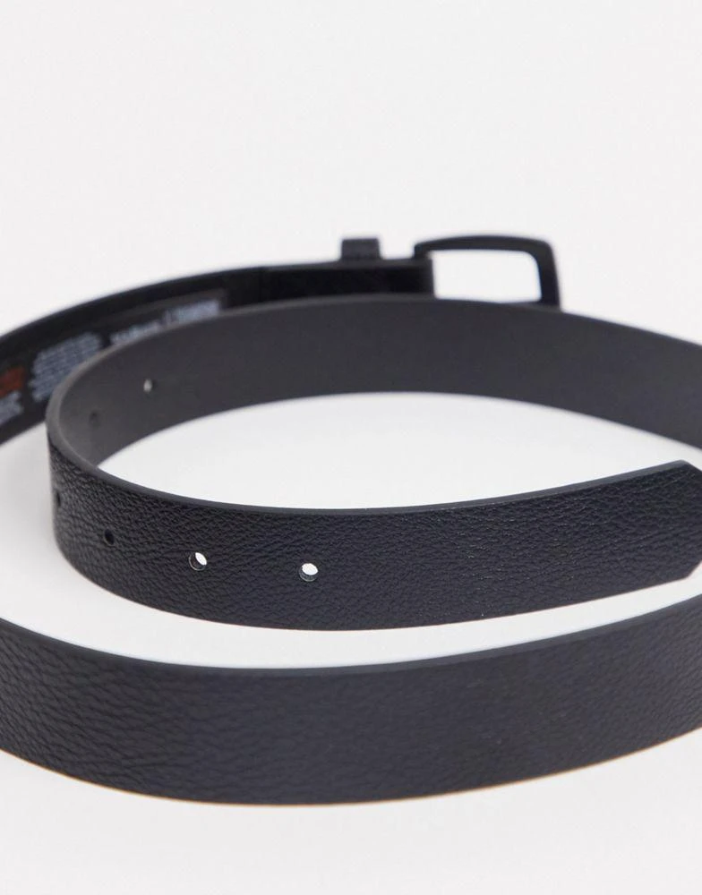 商品ASOS|ASOS DESIGN wide belt in black faux leather with matte black buckle detail,价格¥65,第4张图片详细描述