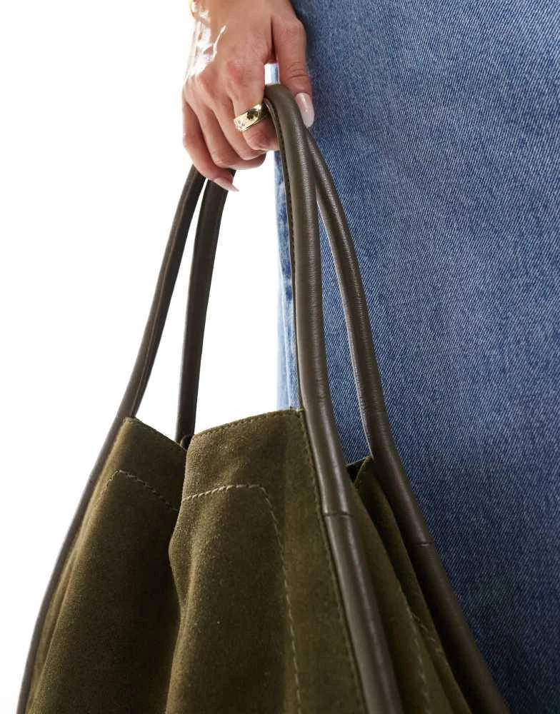 商品ASOS|ASOS DESIGN suede tubular tote bag in forest green,价格¥518,第3张图片详细描述